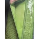 Liz Claiborne Liz Claibrorne Wallet Green Faux Alligator Leather Zipper Photo 5