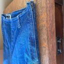 DKNY 👖 CAPRI JEANS Size 8 Side Zip with belt loops & flat front. GUC Photo 5