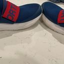 The North Face Women’s slip on knit athletic sneakers blue red size 7 EUC Photo 2