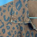 Universal Threads  Womens Denim Jacket Brown/Black L Animal Print Snap Button EUC Photo 2