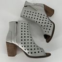 Toms  Majorca Basket Weave Booties Women Size 6.5 Peep Toe Gray Leather Photo 4