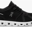 On Running Cloud 5 Running Shoes in Black / White (59.98904) Size 9 Photo 12