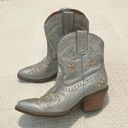 Dingo  Primrose floral embroidery silver western snip toe boots SHELF 8035 Photo 9