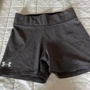 Under Armour Under Armoire Athletic Shorts Photo 0