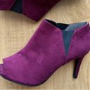 Unisa Faux Suede Un Saffyre Peep Toe Heeled Booties, Red Wine/Berry, Size 8M Photo 1