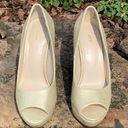 Apt. 9  Gold/Cream Colored Platform Stilettos - Size 6 Photo 8