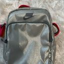 Nike  Heritage BETRUE Crossbody Bag Photo 1