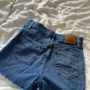 Levi's Ribcage Shorts Photo 1