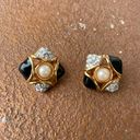 Swavorski Classic Pearl & diamond clip on earrings  Photo 0