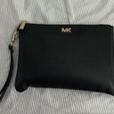 Michael Kors Wristlet Photo 0