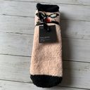 Free Press 5/$25 NWT  Women's Fuzzy Cozy Sock 2-Pack Pink Dogwood Cat Eye Photo 1