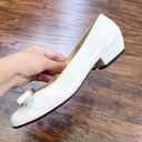 Salvatore Ferragamo Ferragamo • vintage Vara Bow Shoes cream white gold  pumps low heel 90s classic Photo 6