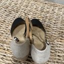 White Mountain  Shoes Women’s Size 8.5 Wedge Canvas Rattan Mumba Pumps Photo 9