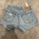 Levi’s 501 Shorts Photo 1