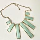 The Bar Light green rectangle statement necklace Photo 2