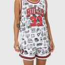 Mitchell & Ness 13  NBA doodle shorts Chicago bulls size large Photo 7