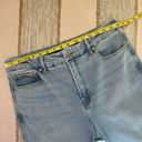 Good American  Good Curve Light Blue High Rise Bootcut Jeans Women’s Size 12/31 Photo 4