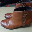 Clarks  Maypearl Fawn Ankle Round Toe Brown Boots Size 7.5 Photo 70