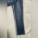 White House | Black Market  Crop blue jeans. Photo 2