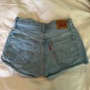 Levi’s 501 Shorts Photo 1