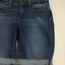 Time & Tru  Bermuda women’s size 4‎ jean shorts mid rise medium wash Photo 4