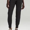 Lululemon Align Joggers Crop 23” Photo 0