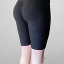 Scrunched up butt lifting leggings TikTok yoga shorts Black Size M Photo 0