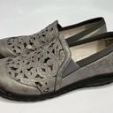 Jbu  by Jambu vegan Leather shoes silver wildflower Moc size 7 Photo 0