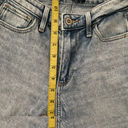 Hollister  ULTRA HIGH RISE MOM JEANS  Photo 3