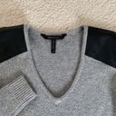 BCBGMAXAZRIA Women’s Size XS Gray & Black‎ V-Neck Sweater Photo 1