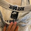 Nike Women’s Joggers Photo 3