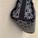 LeSportsac  Black White Floral Scroll Pattern Crossbody Bag Excellent condition‎ Photo 3