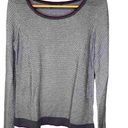 The North Face  Women’s Lightweight Grey Checkered Purple Trim Sweater Size Medium Photo 0