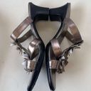 sbicca  of Colifornia Goldie Metallic Strappy Heeled Sandals Size 7.5W Flowers Photo 5