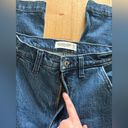 Abercrombie & Fitch High Rise 90s Relaxed Jeans Photo 2