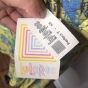 LuLaRoe NWT  Perfect T Photo 4