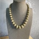 Monet  White Cream Oval Graduated Beads Necklace Gold Tone Textured Spacers Photo 0