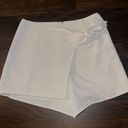 The Pants Store  White Skort Photo 0