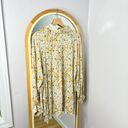 Carly Jean Los Angeles Carly Jean yellow Gold floral patterned oversized flowy button up shirt Photo 5