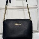 Michael Kors Jet Set Crossbody Photo 0