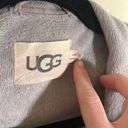 UGG  Robe For Women or Men Size Large/XL Gray excellent condition softly lined Photo 2