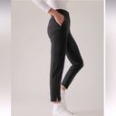 Athleta  BROOKLYN MID RISE ANKLE PANT
Wrinkle-resistant Stretch Tailored Fit NEW Photo 3