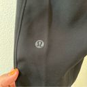 Lululemon On The Fly Mid Rise Joggers Black Size 8 Photo 6