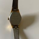 Dainty gold vintage watch Photo 3