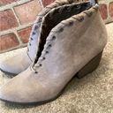 Coconuts by Matisse Bamba womens Taupe ankle Boots booties size 8.5 Photo 1