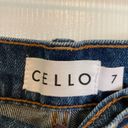 Cello NWT  Super High Rise Dad Jeans Distressed Size 7 28 New Ripped The Buckle Photo 4