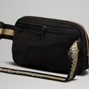 Lululemon Everywhere Belt Bag Black Gold 1L Brand New Photo 11