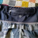 Athleta run free printed short 3.5 inches green camo running shorts athletic Photo 4