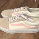 Vans Woman’s Platform Photo 0