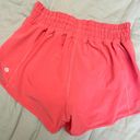 Lululemon Hotty Hot Short 2.5” Photo 2